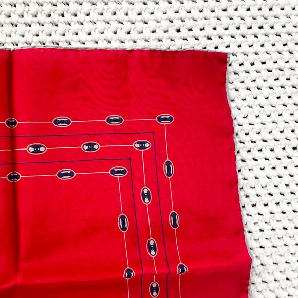 Gucci Vintage Red Navy GG Horsebit Italy Accessory Collection Silk Pocket Square - Picture 4 of 9